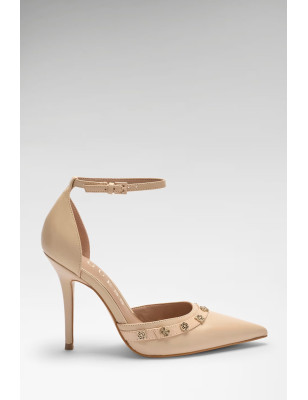 Sapatos Guess
