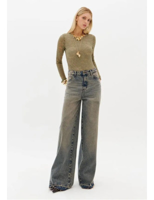 Jeans Lança Perfume