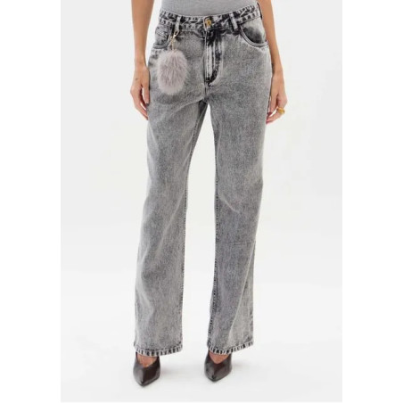 Jeans Lança Perfume