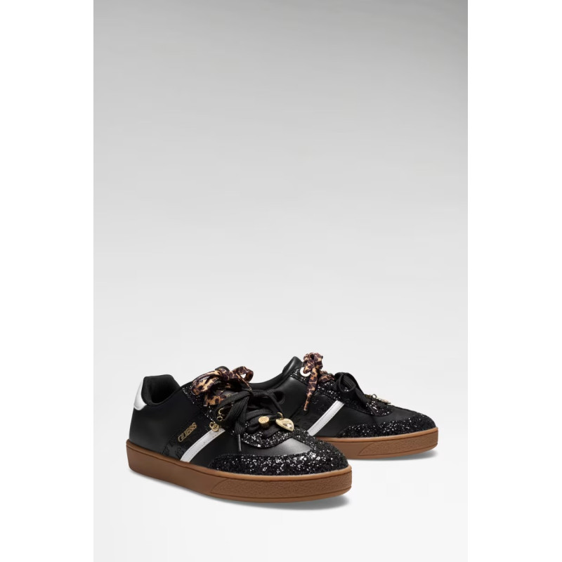 Sneakers Guess