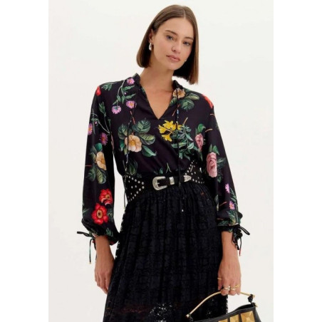 Blusa Lança Perfume